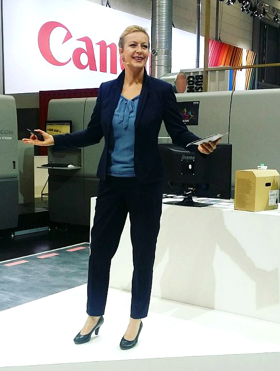 Moderatorin_Carmen_Hentschel Düsseldorf