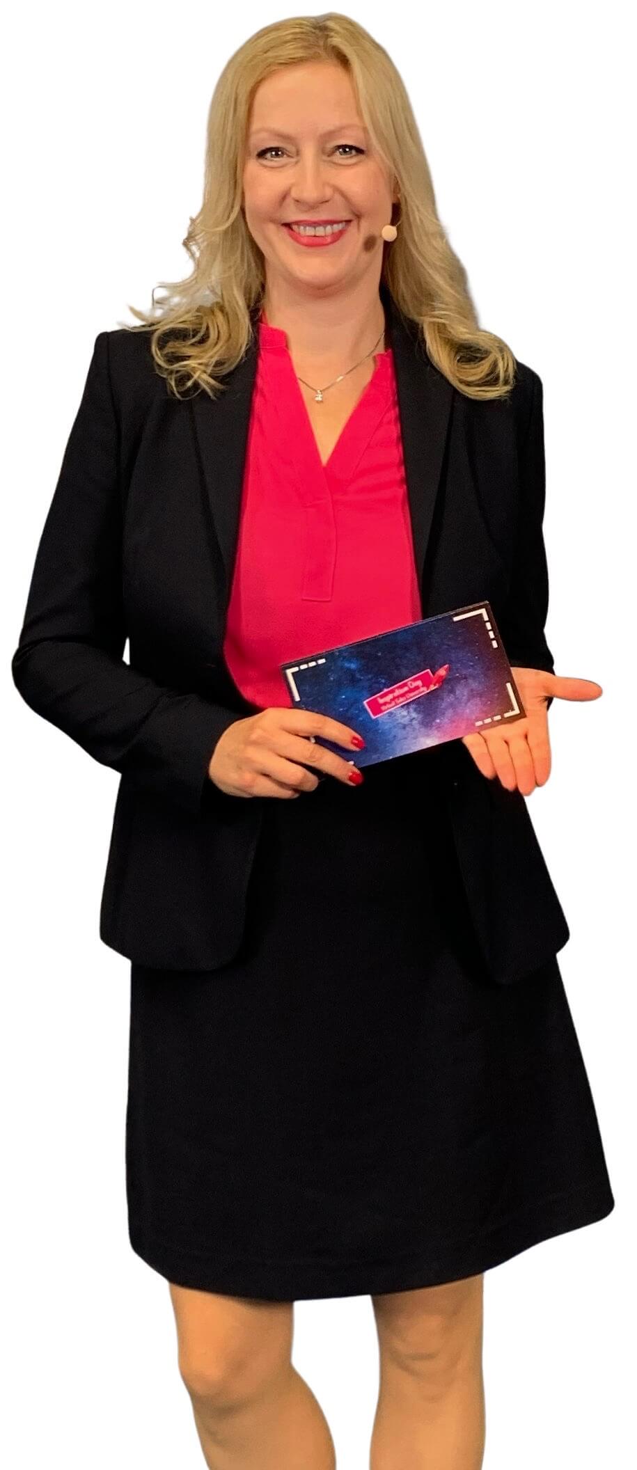 Moderatorin-Digitalisierung-New-Work-Arbeit-4.0-Carmen-Hentschel Moderatorin-metaverse-Carmen-Hentschel