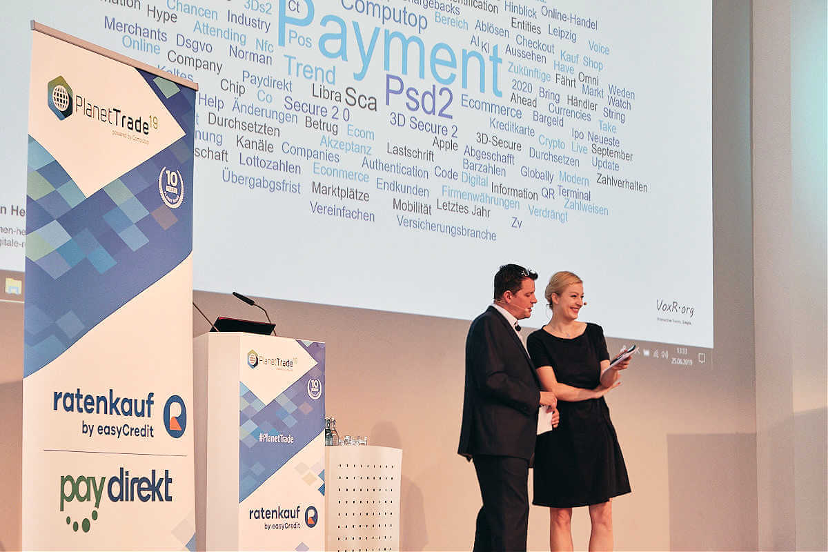 moderatorin-leipzig-carmen-hentschel-finanzkonferenz-PlanetTrade