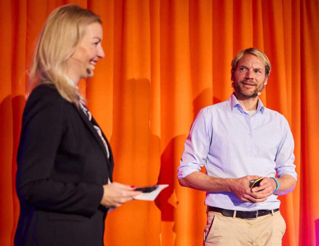 moderatorin-digitalisierung-und moderation-ki-events-carmen-hentschel (2) moderatorin-künstliche-intelligenz-carmen-hentschel