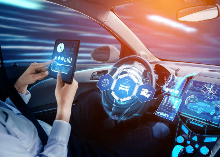 automobil-moderator-carmen-hentschel-conected-cars automobil-moderator-carmen-hentschel-conected-cars